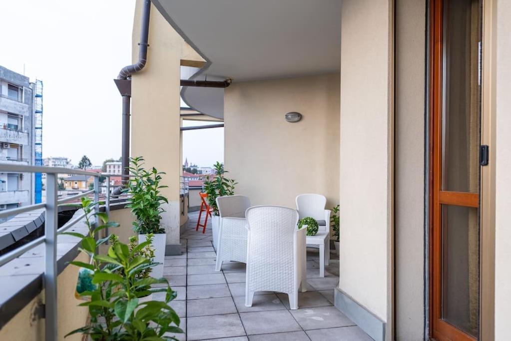Attico Vicino Milano, Mxp, Rho Fiera Daire Busto Arsizio Dış mekan fotoğraf